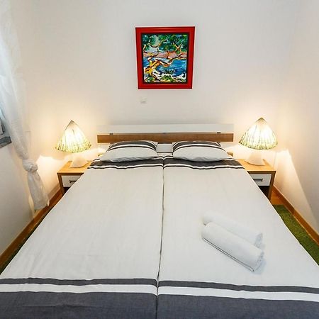 Apartment Adria 3 مالينسكا المظهر الخارجي الصورة