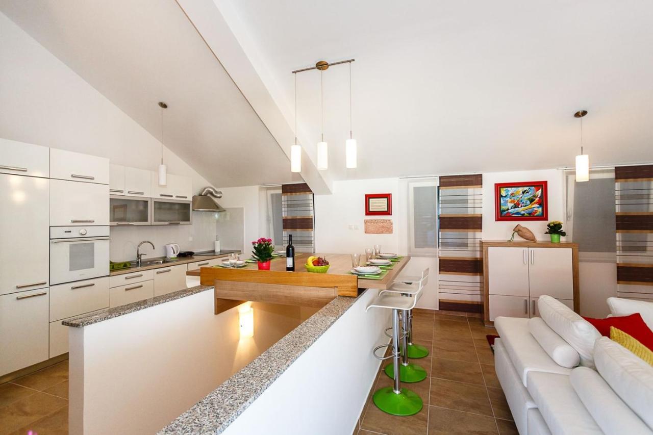 Apartment Adria 3 مالينسكا المظهر الخارجي الصورة
