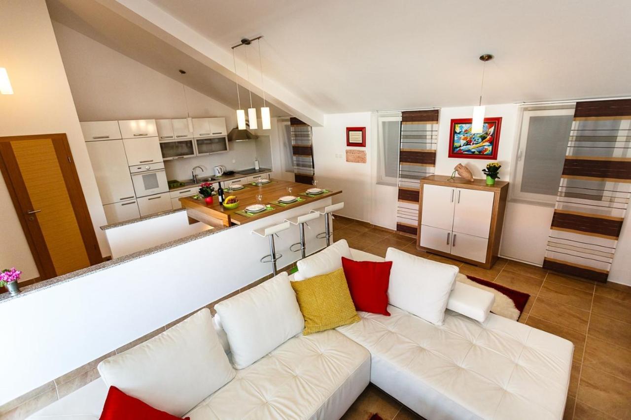 Apartment Adria 3 مالينسكا المظهر الخارجي الصورة